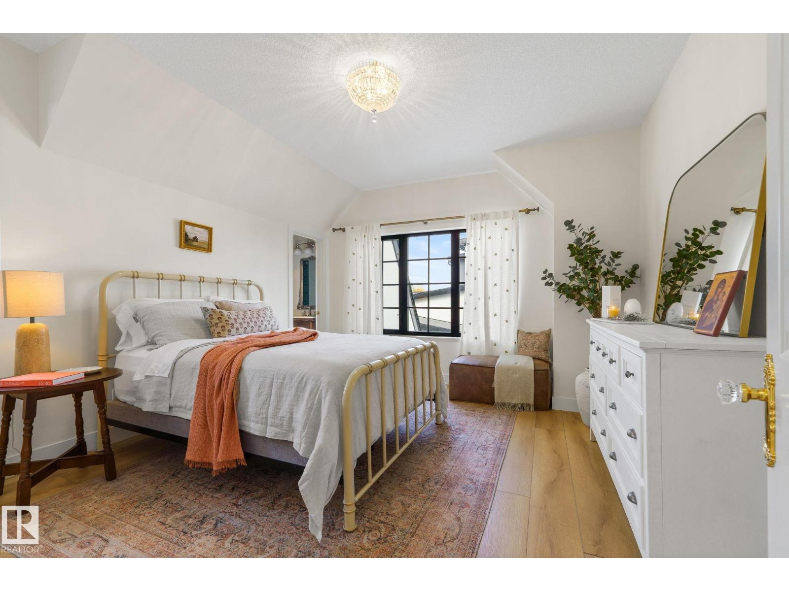 183 WINDERMERE DR NW, Edmonton