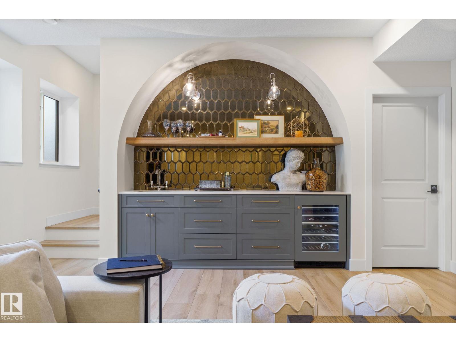 183 WINDERMERE DR NW, Edmonton