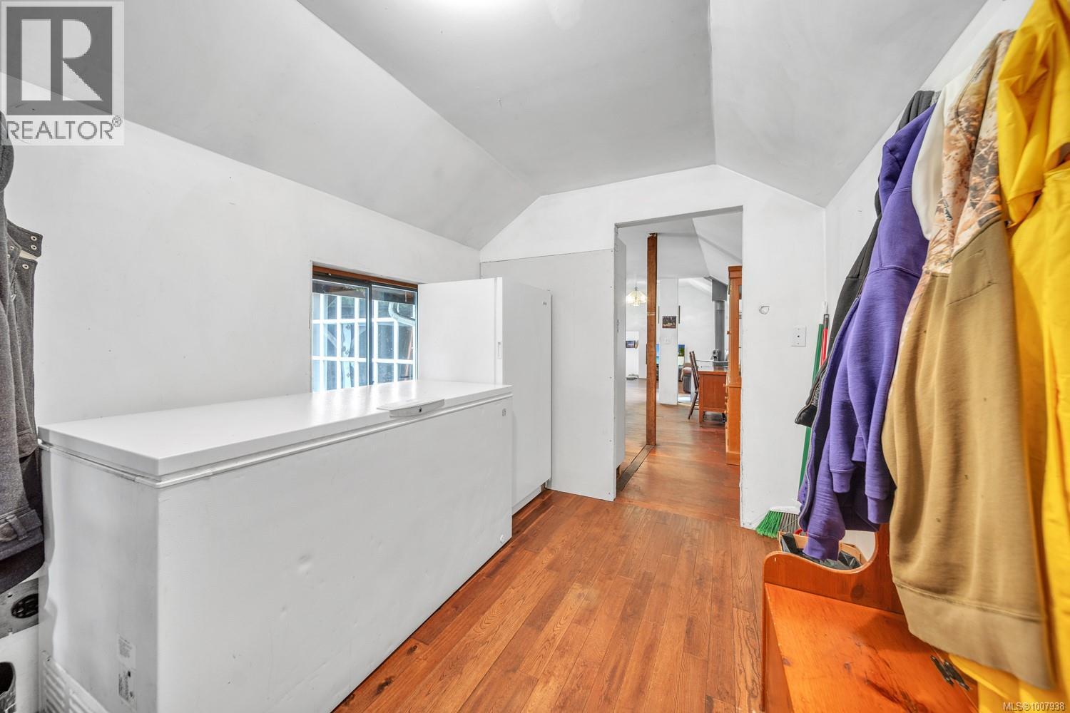 8706 Trans Canada Hwy, Chemainus