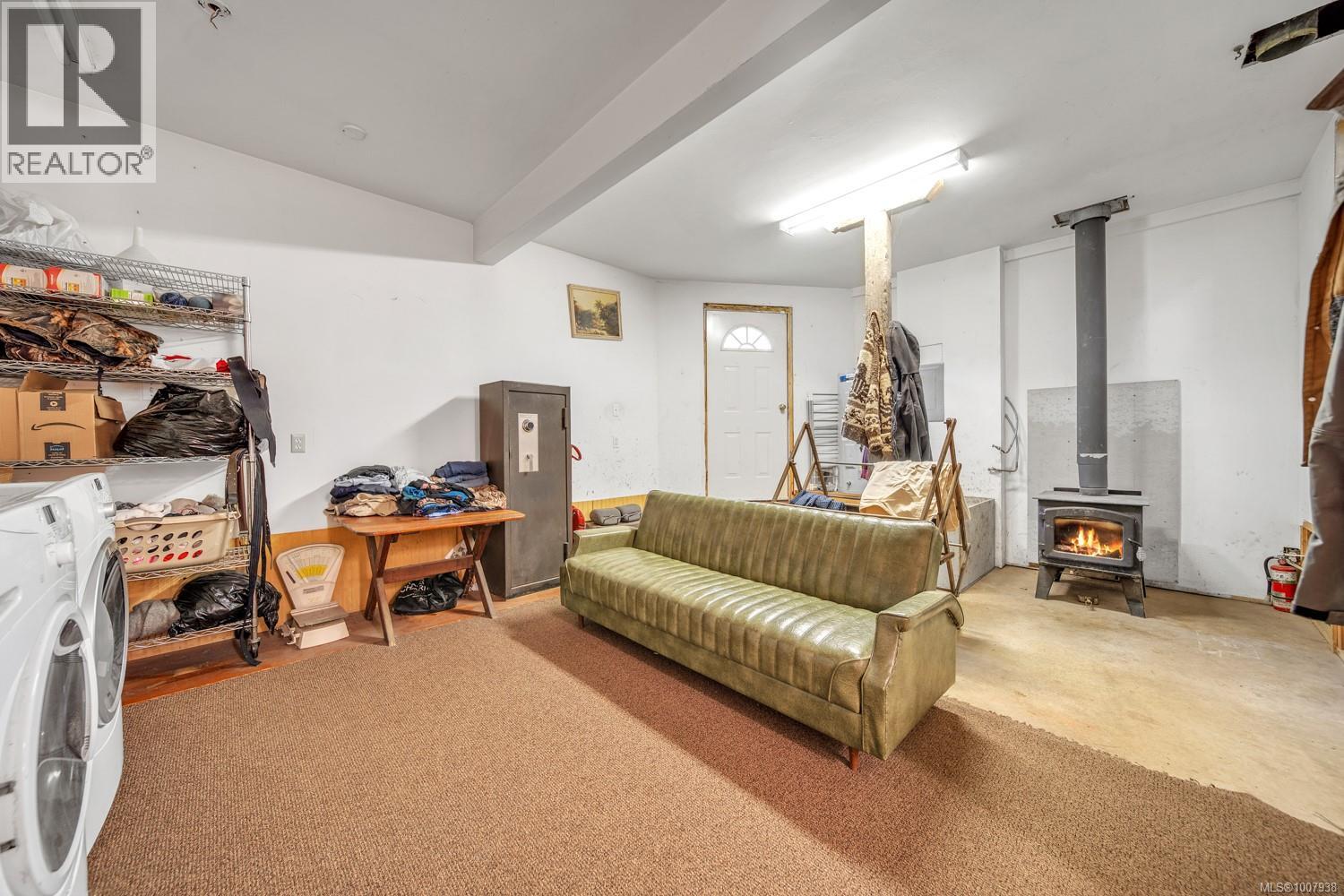 8706 Trans Canada Hwy, Chemainus