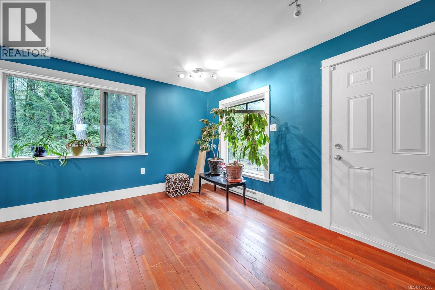 8706 Trans Canada Hwy, Chemainus