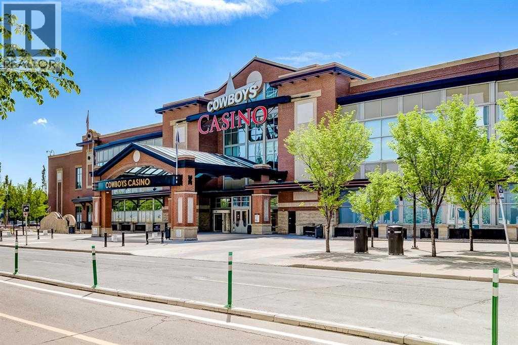 Single Family House for Sale in    Street SE Beltline Calgary 