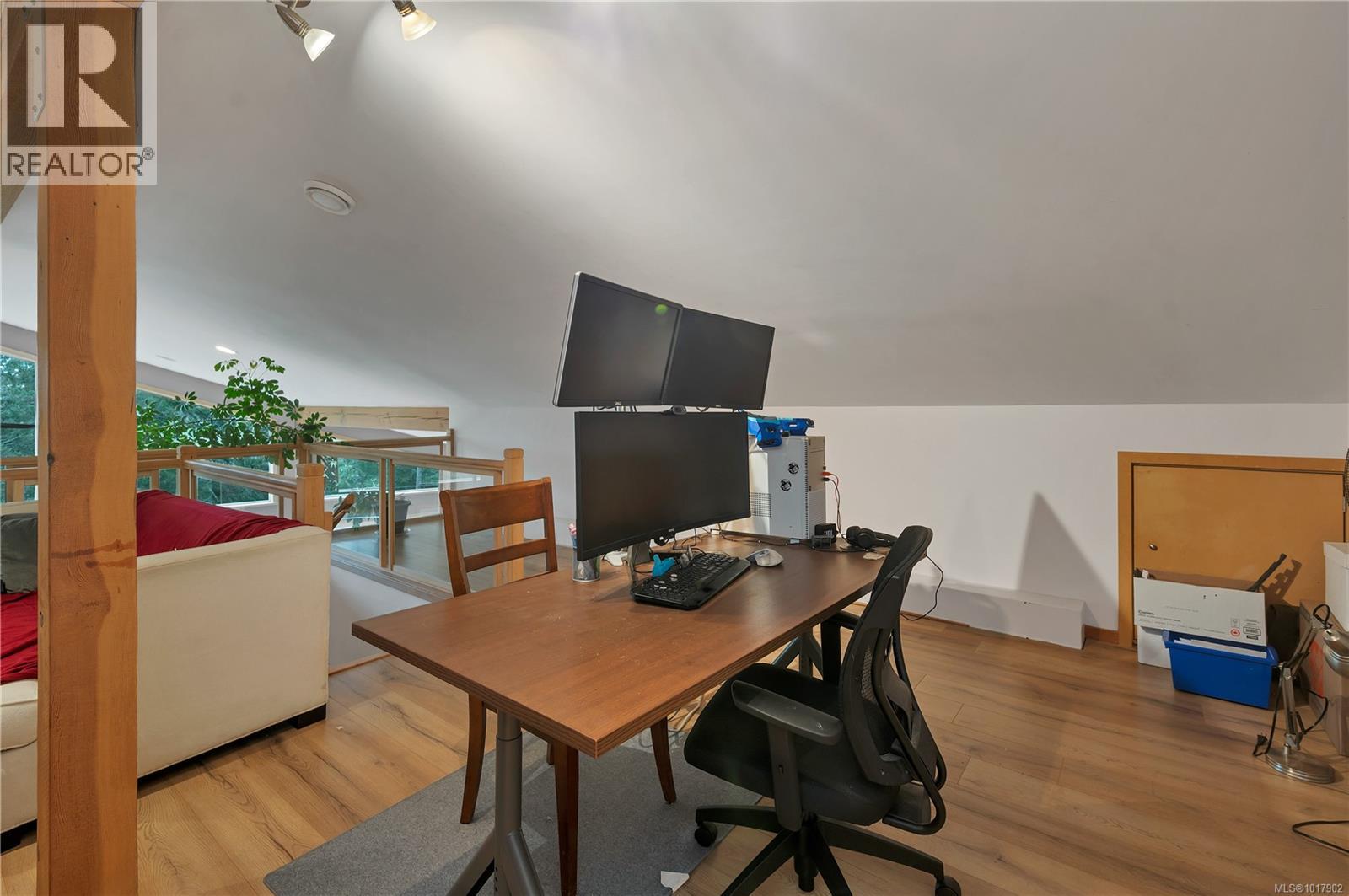 27A 620 Helanton Rd, Quadra Island