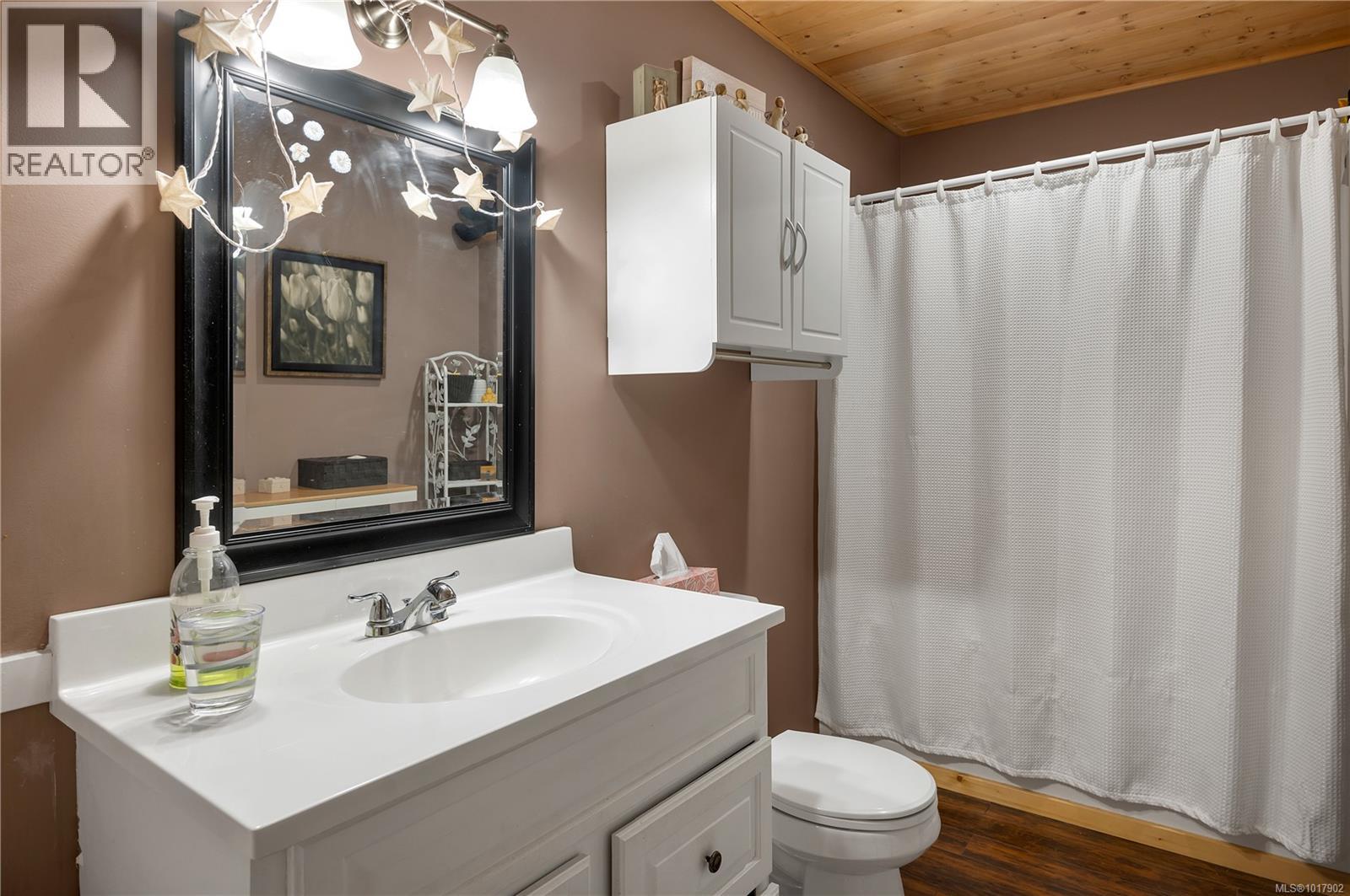 27A 620 Helanton Rd, Quadra Island