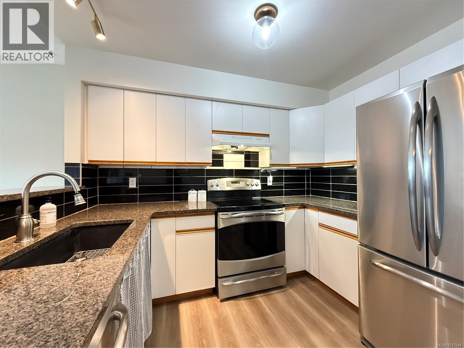 23 2697 Mine Rd, Port McNeill