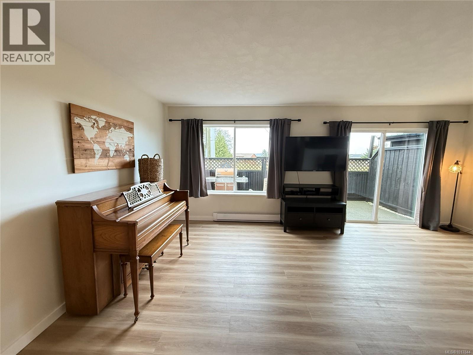 23 2697 Mine Rd, Port McNeill