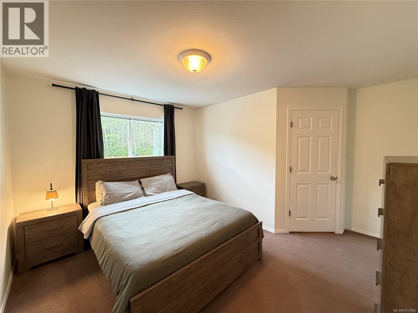 23 2697 Mine Rd, Port McNeill