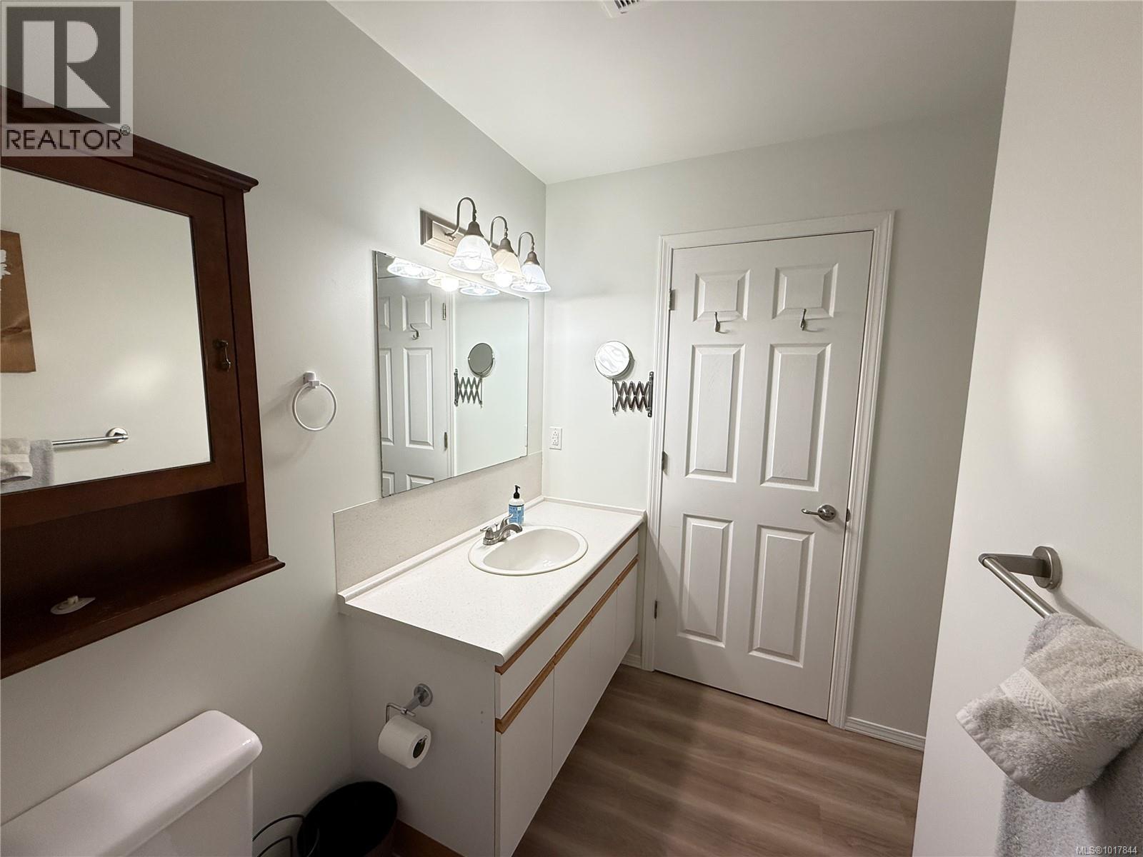 23 2697 Mine Rd, Port McNeill