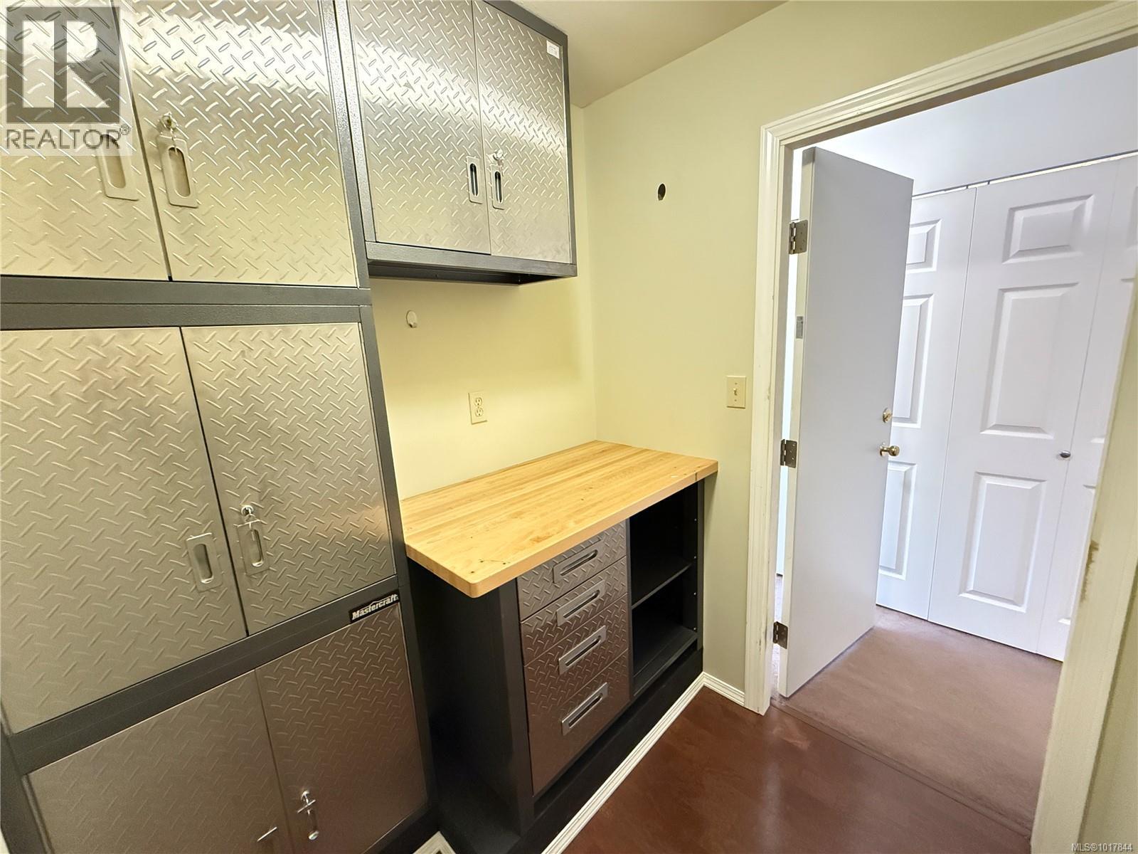 23 2697 Mine Rd, Port McNeill