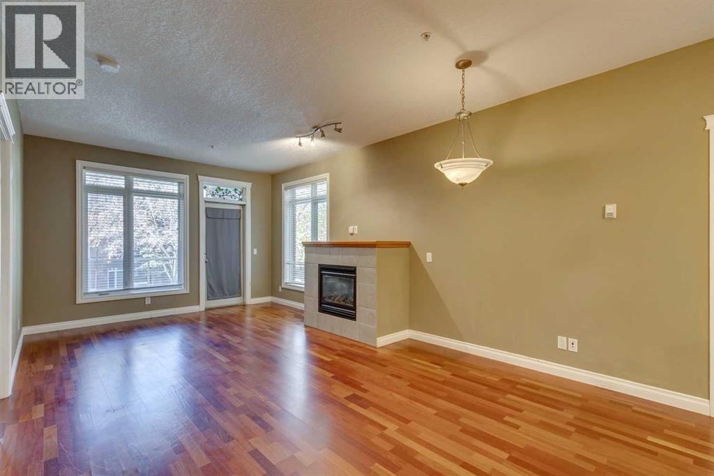 Single Family House for Sale in   Hemlock Crescent SW Spruce Cliff Calgary 