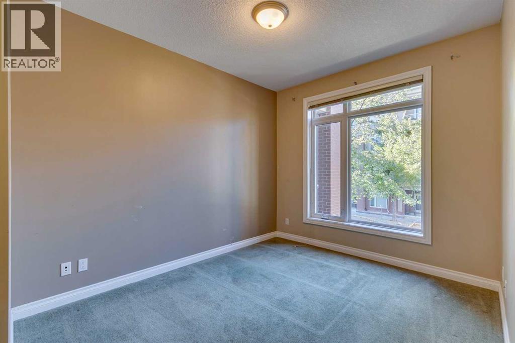Single Family House for Sale in   Hemlock Crescent SW Spruce Cliff Calgary 