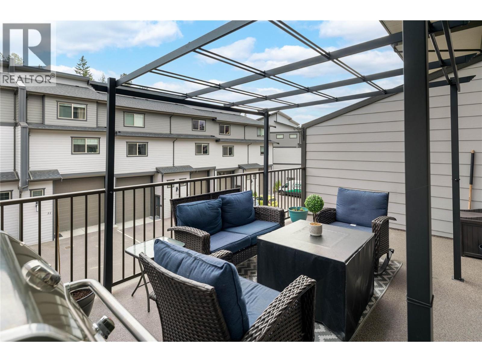 45 3359 Cougar Road, Westbank