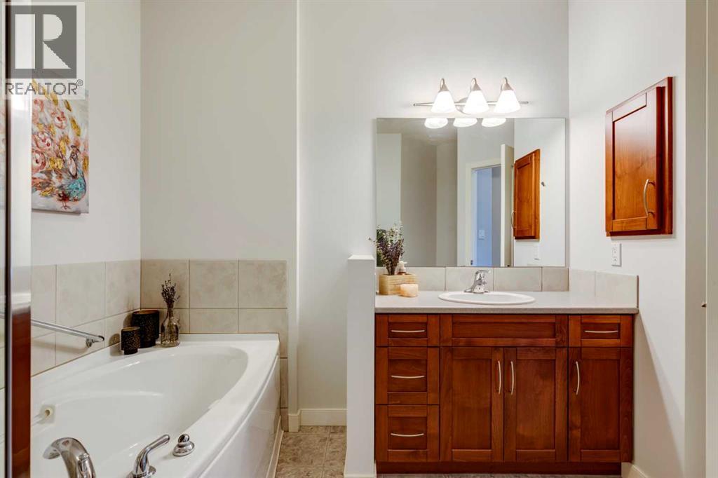 Single Family House for Sale in   Discovery Ridge Close SW Discovery Ridge Calgary 