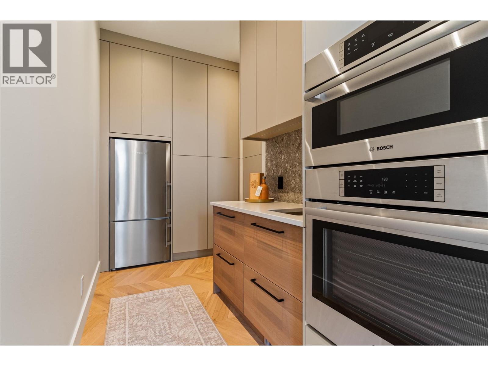 2843 Lakeridge Road, West Kelowna