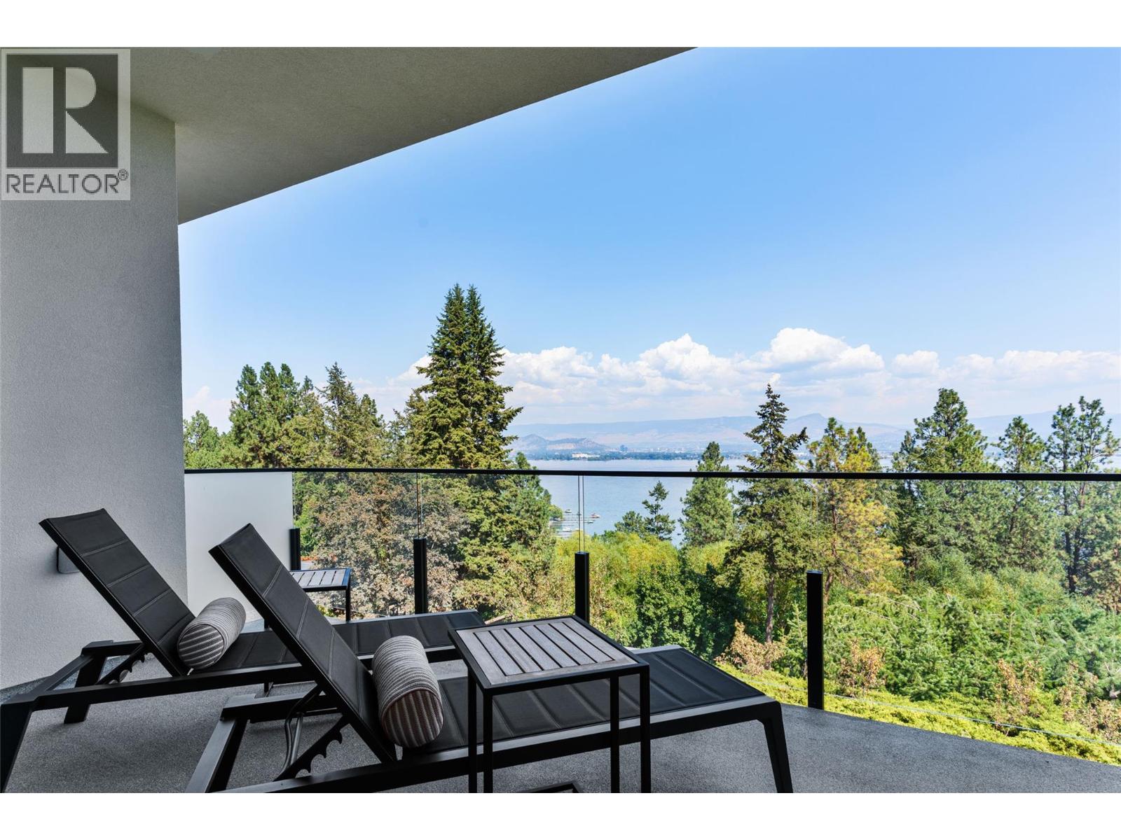 2843 Lakeridge Road, West Kelowna