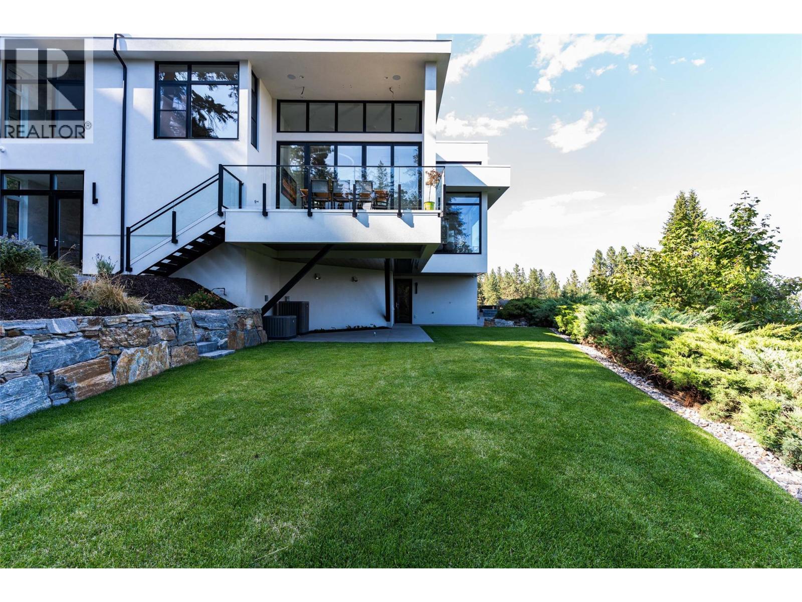 2843 Lakeridge Road, West Kelowna