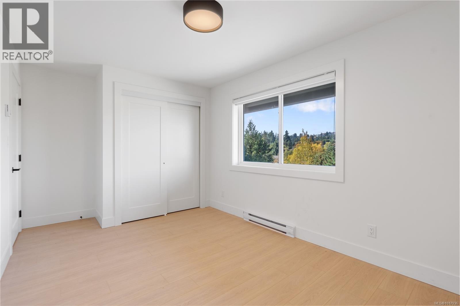  611 Madrona Place, Langford