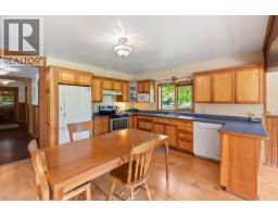 209 Lardeau River Road, Lardeau, BC V0G1N0 Photo 13