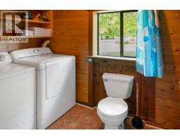 209 Lardeau River Road, Lardeau, BC V0G1N0 Photo 20