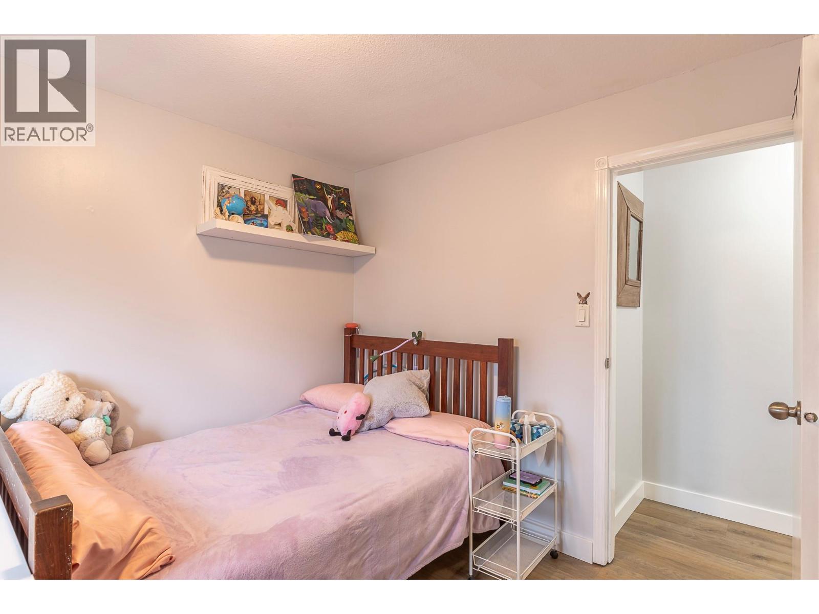  2401 40 Avenue, Vernon