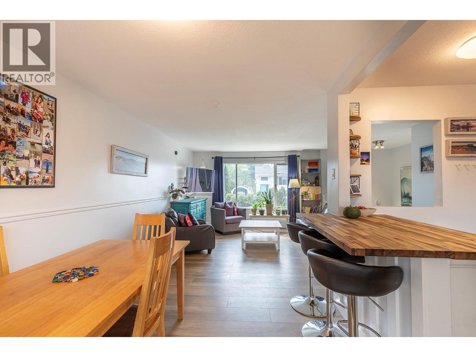  2401 40 Avenue, Vernon