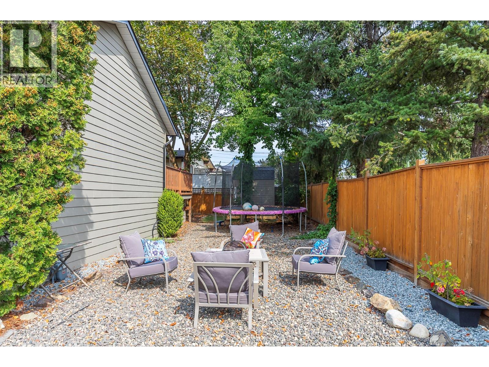  2401 40 Avenue, Vernon