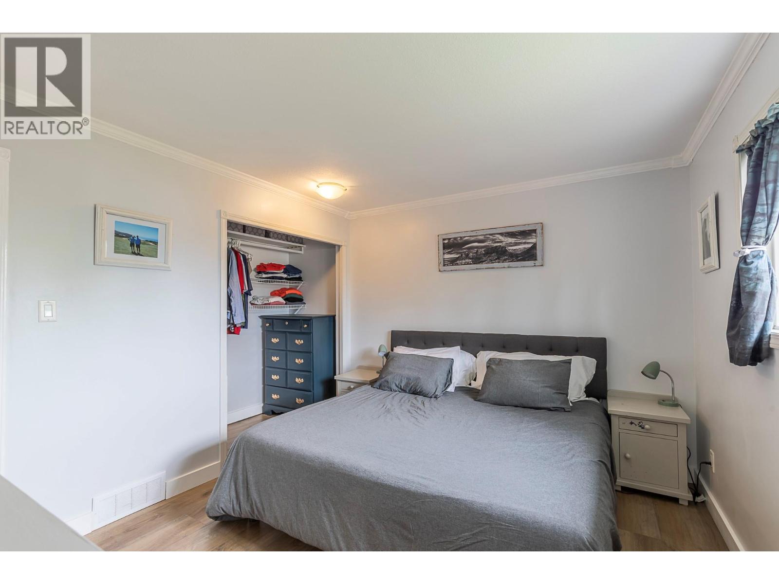  2401 40 Avenue, Vernon