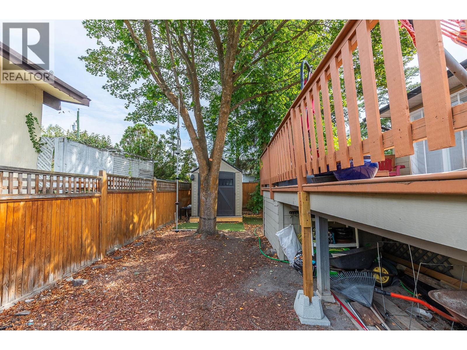  2401 40 Avenue, Vernon