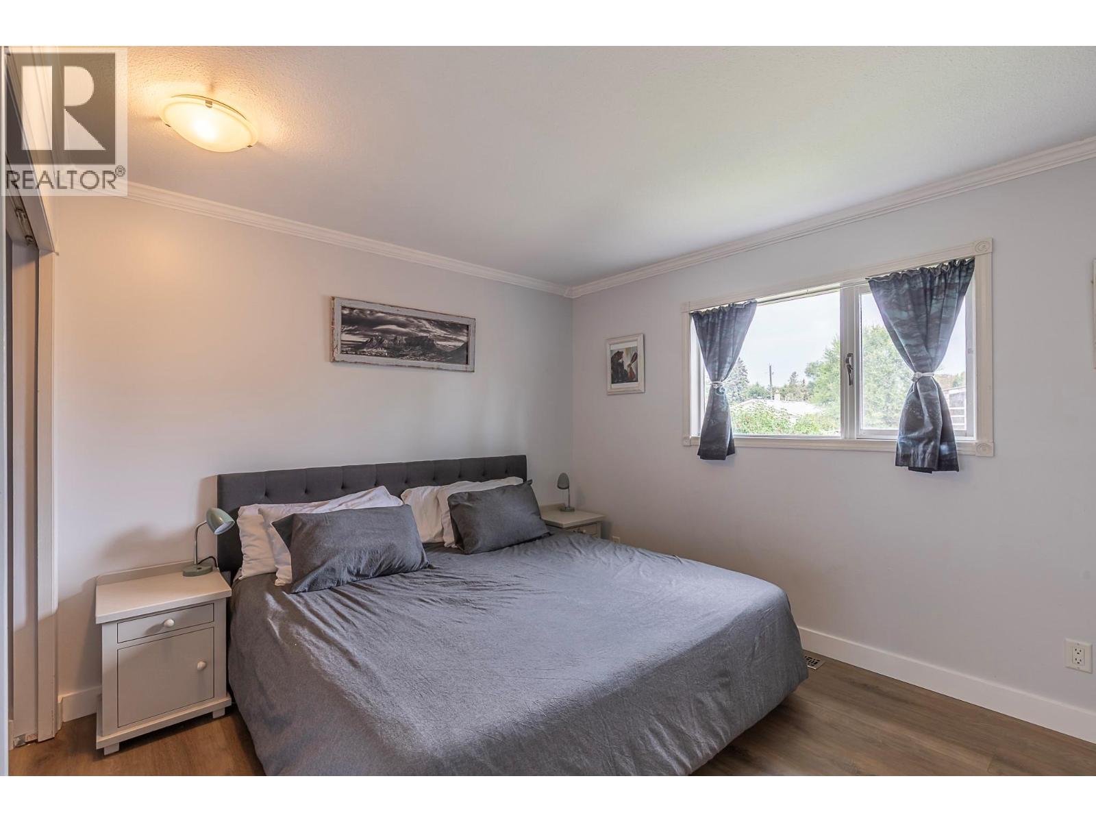  2401 40 Avenue, Vernon