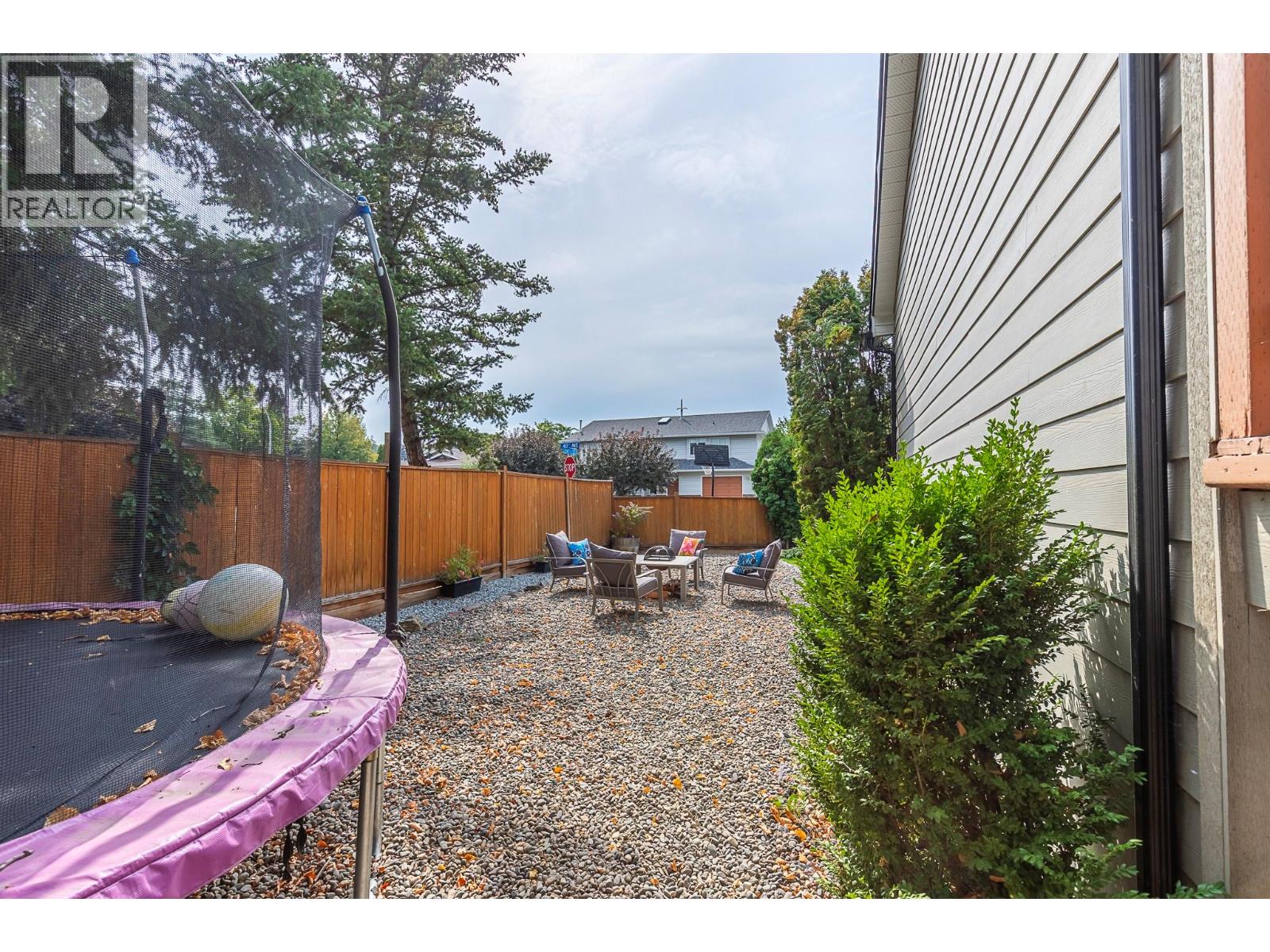  2401 40 Avenue, Vernon