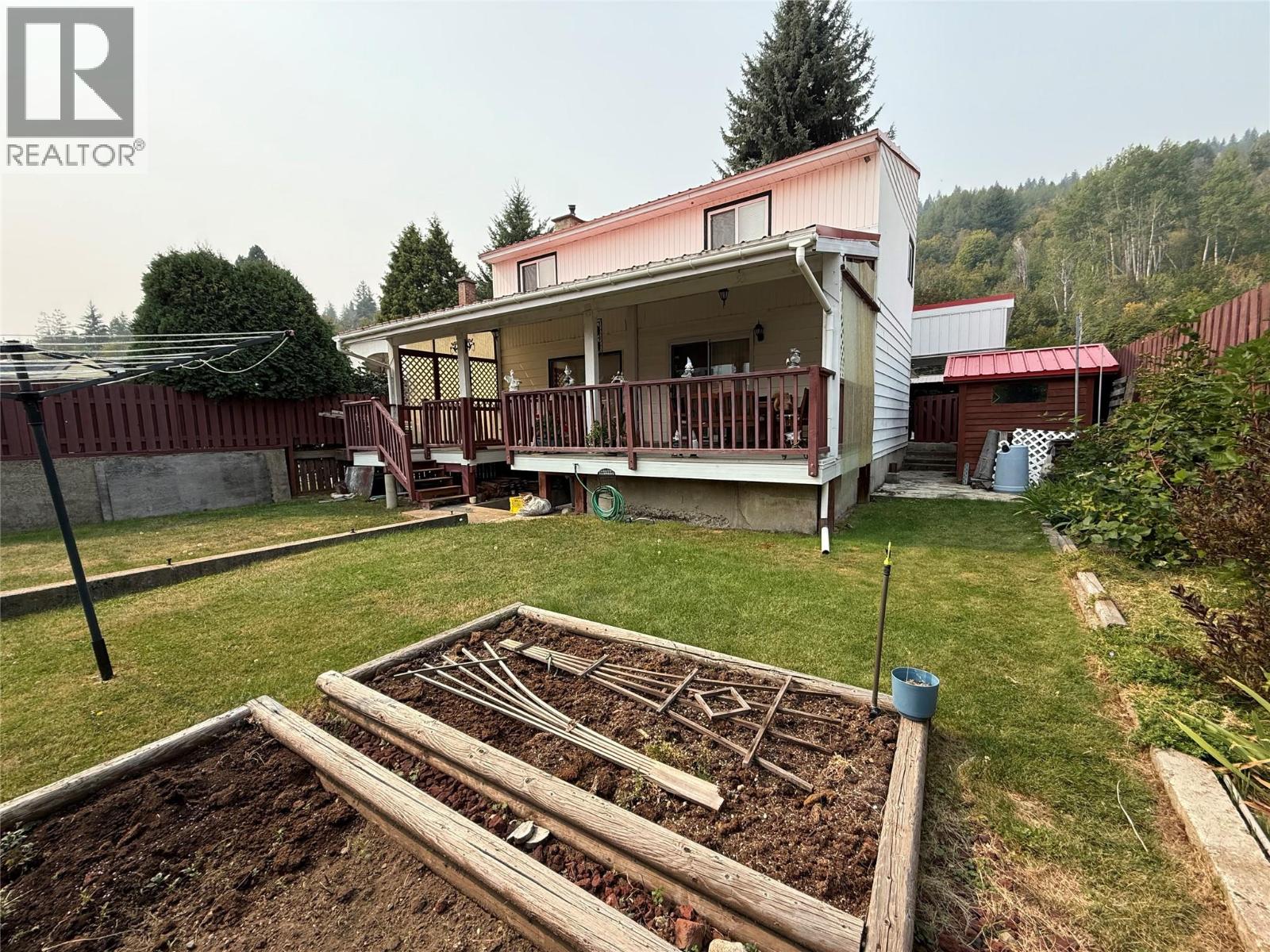 790 CARLYLE Street, Warfield