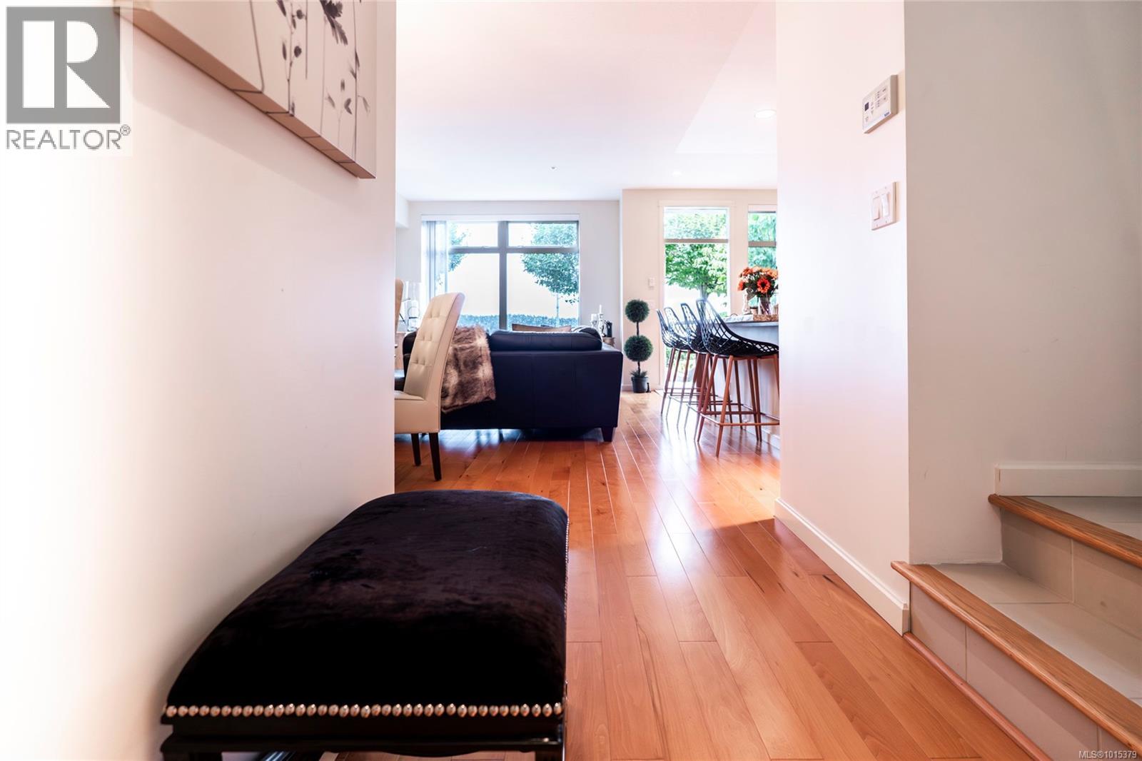 12 38 Front St, Nanaimo