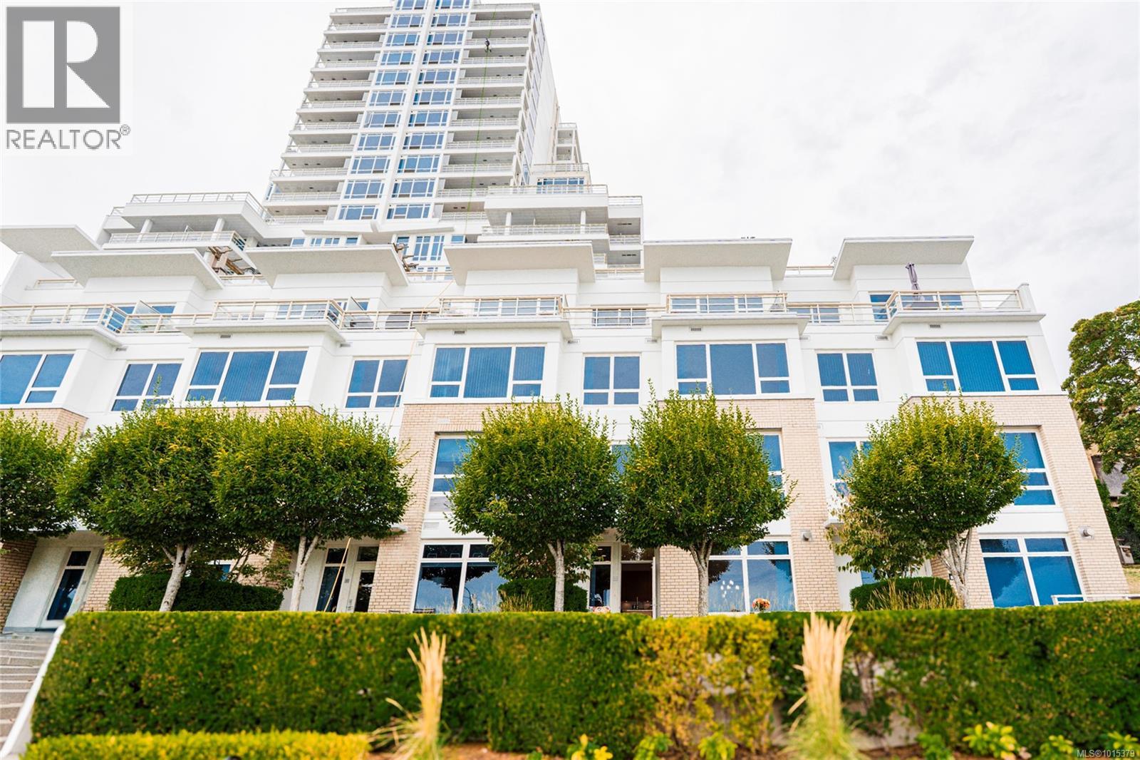 12 38 Front St, Nanaimo