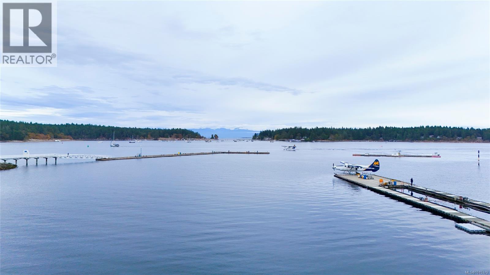 12 38 Front St, Nanaimo