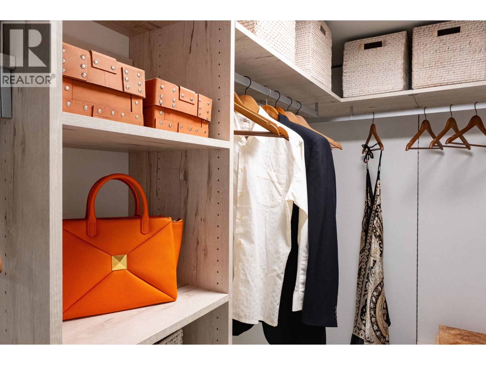 TH2 423 6TH STREET, West Vancouver