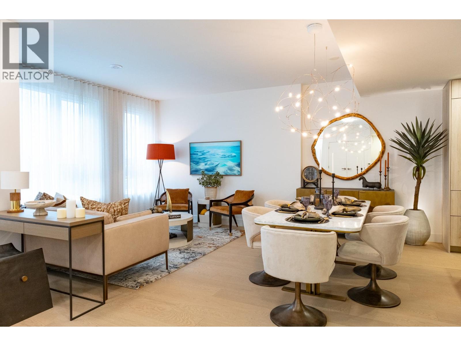 TH2 423 6TH STREET, West Vancouver