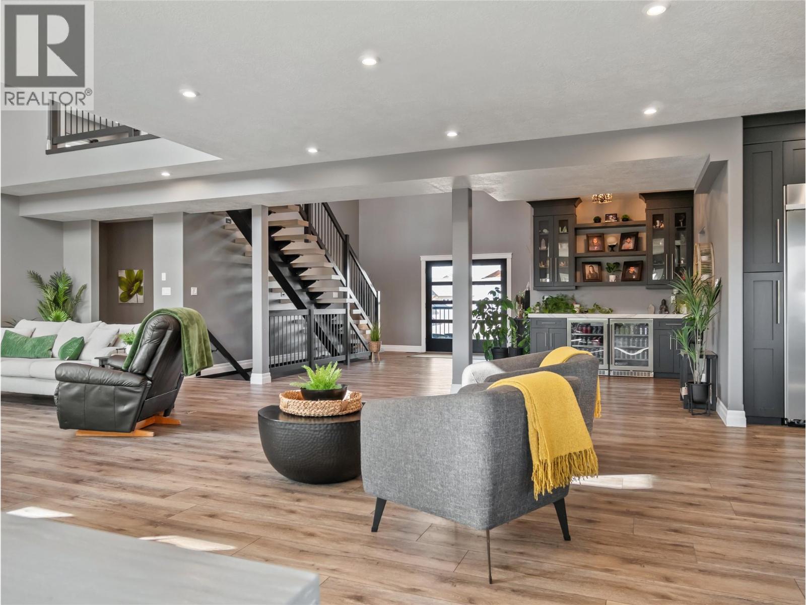 1905 89 Avenue, Dawson Creek