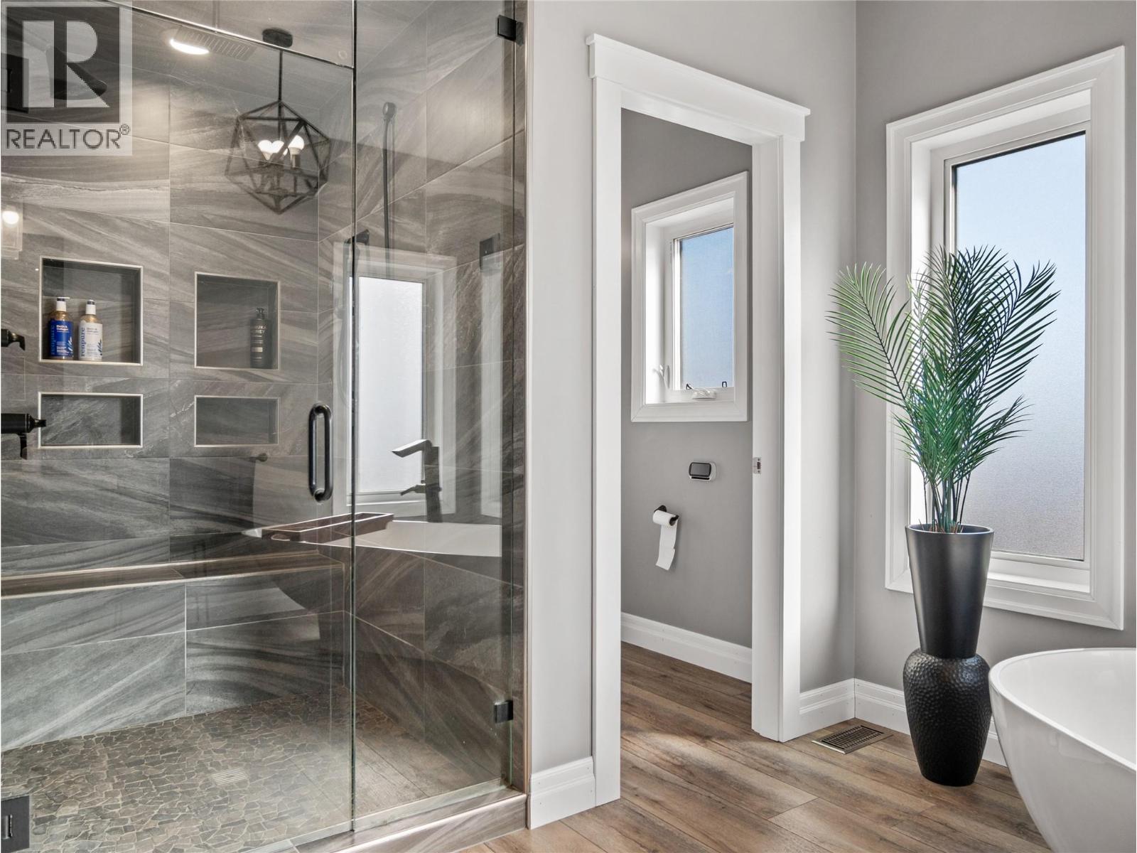 1905 89 Avenue, Dawson Creek