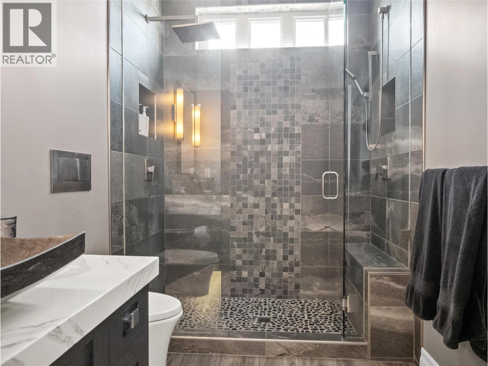 1905 89 Avenue, Dawson Creek