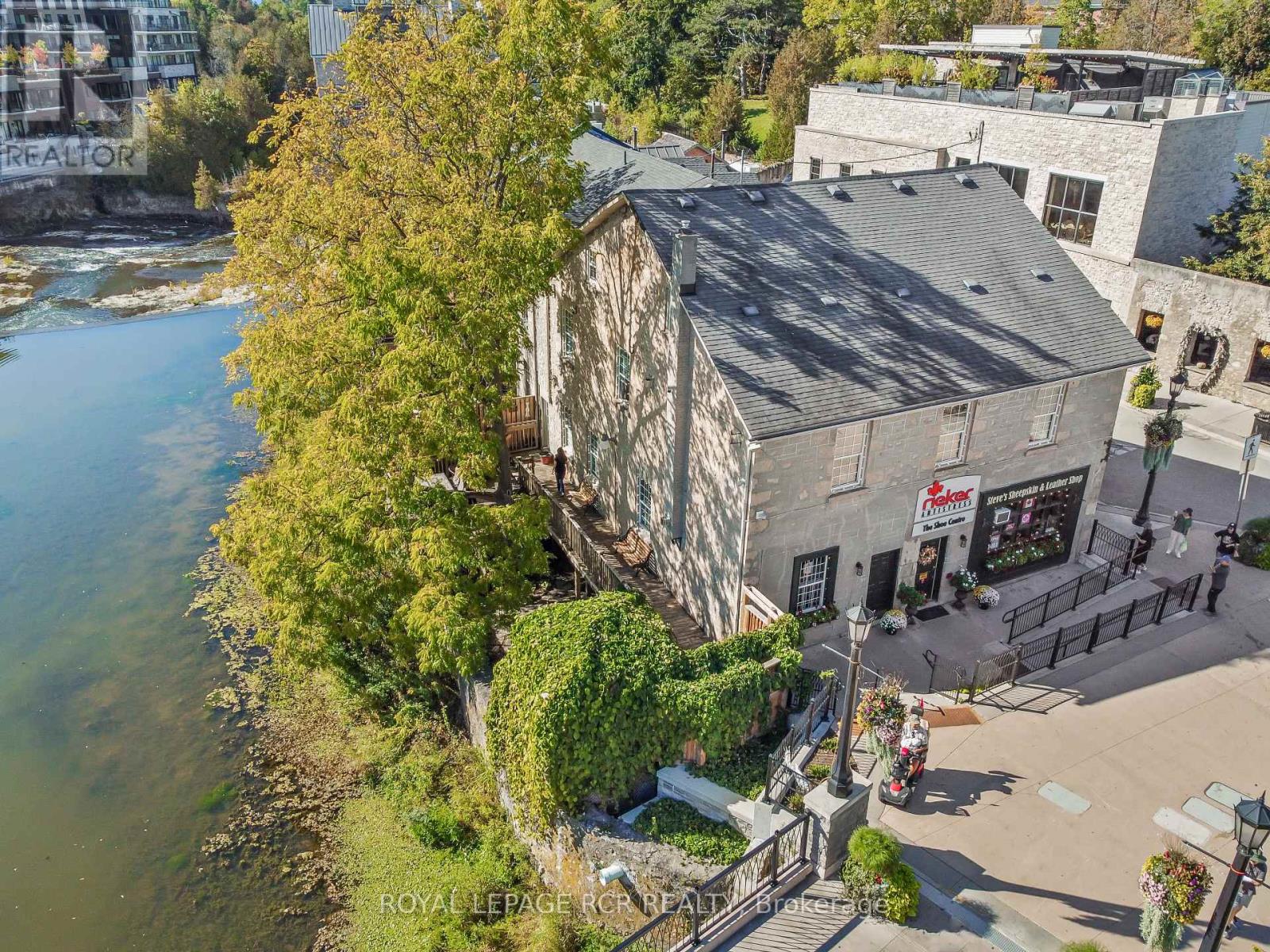 50 MILL STREET W - 28