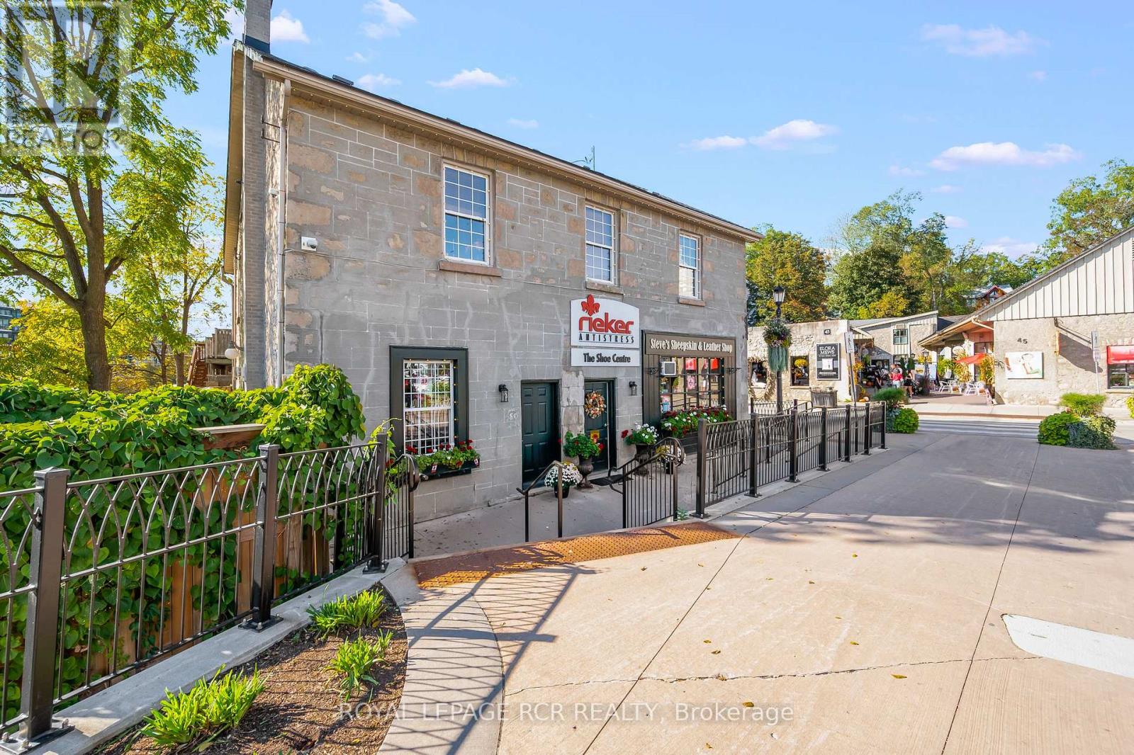 50 MILL STREET W - 30