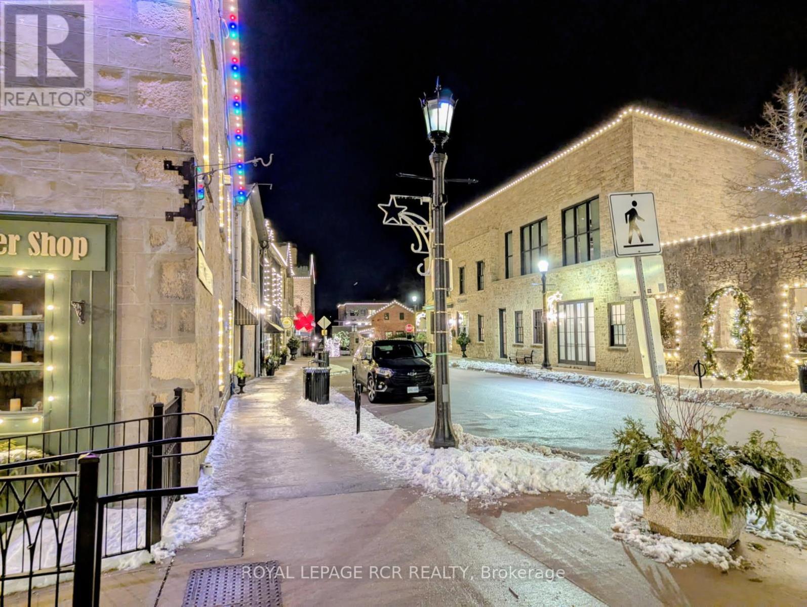 50 MILL STREET W - 32