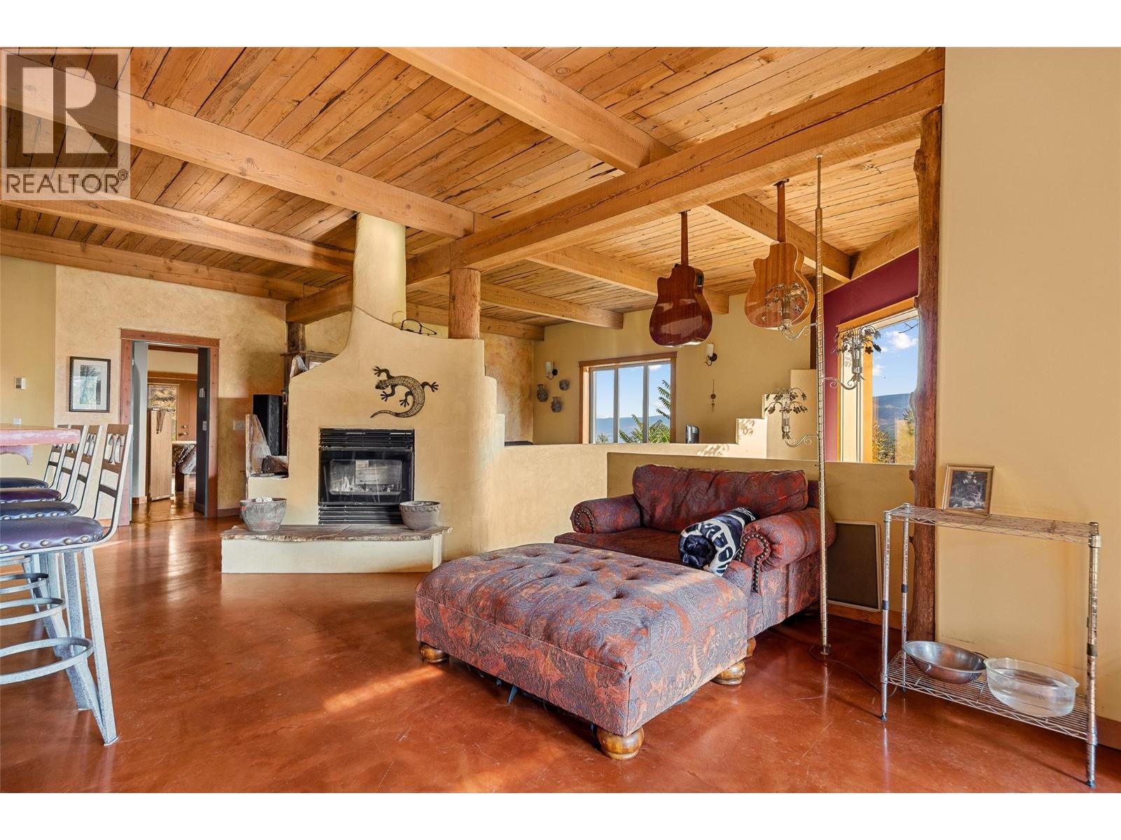 4610 Ponderosa Drive, Peachland
