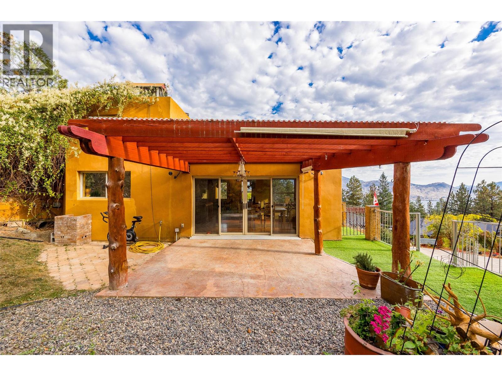  4610 Ponderosa Drive, Peachland