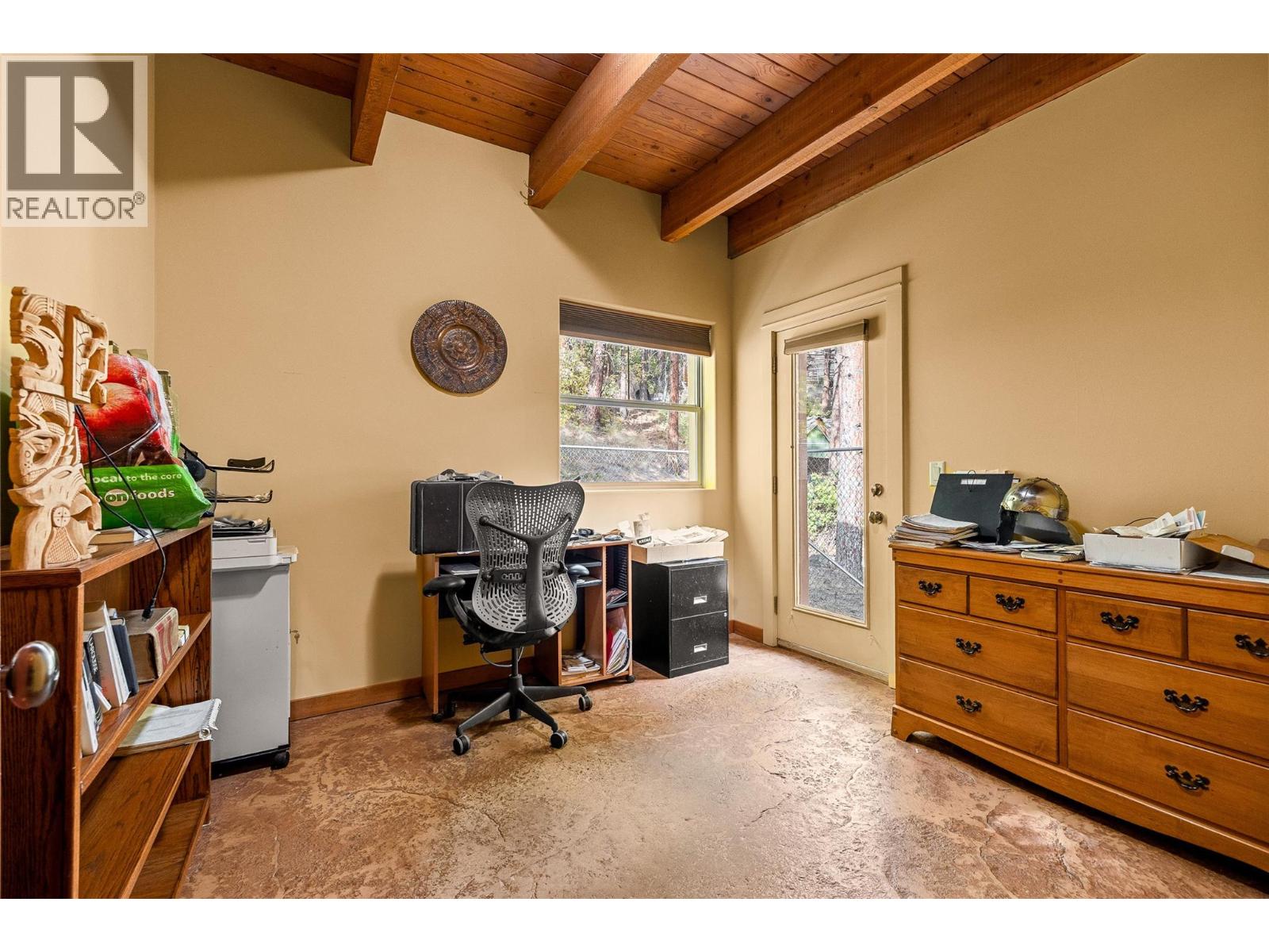  4610 Ponderosa Drive, Peachland