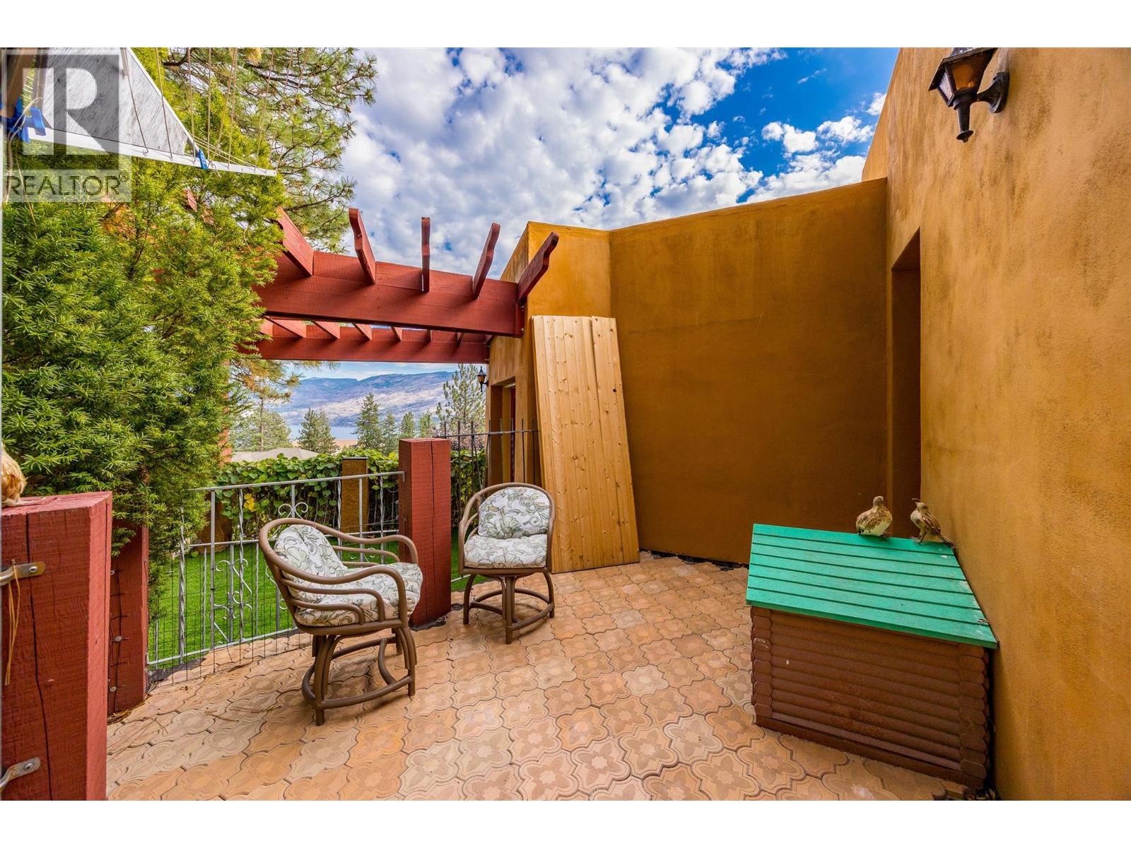  4610 Ponderosa Drive, Peachland
