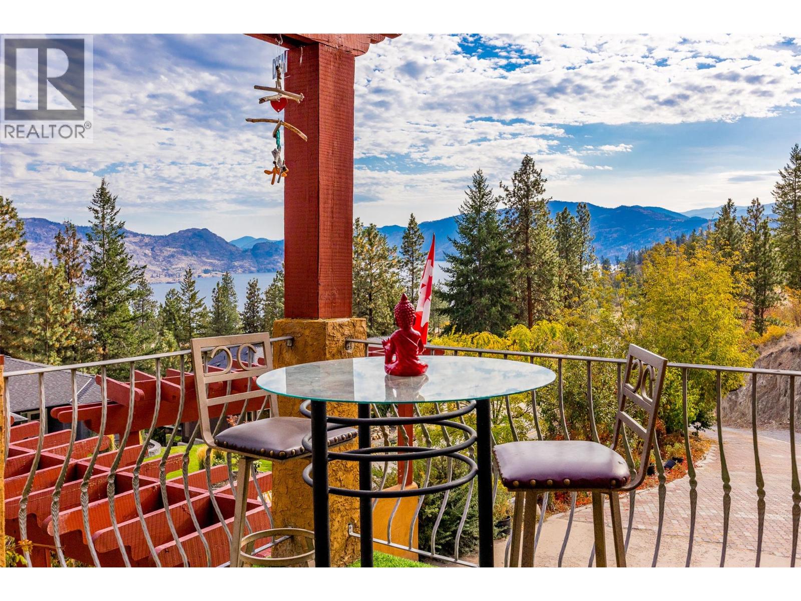  4610 Ponderosa Drive, Peachland