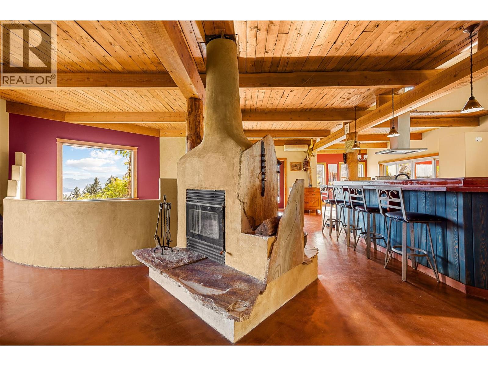  4610 Ponderosa Drive, Peachland