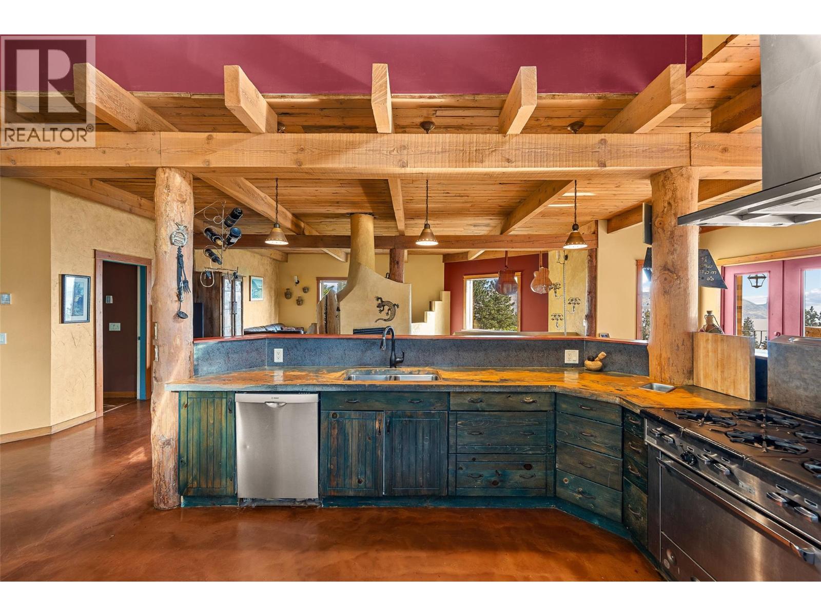  4610 Ponderosa Drive, Peachland
