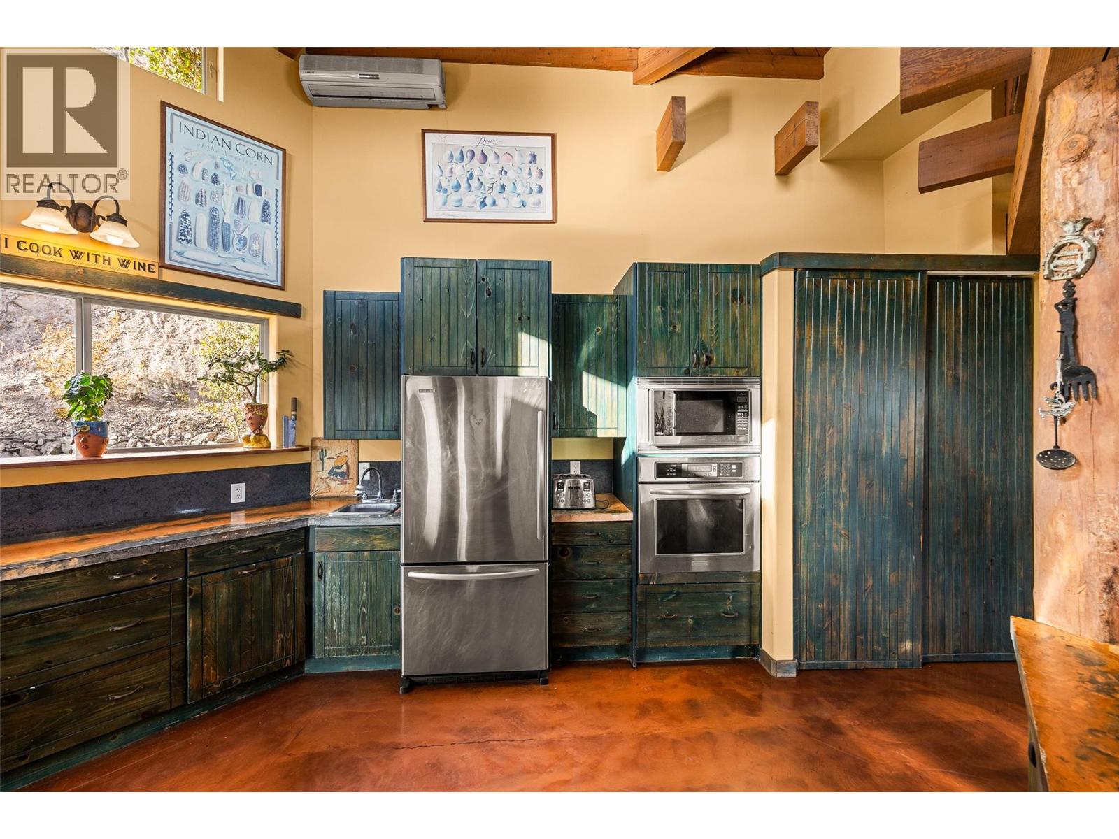  4610 Ponderosa Drive, Peachland